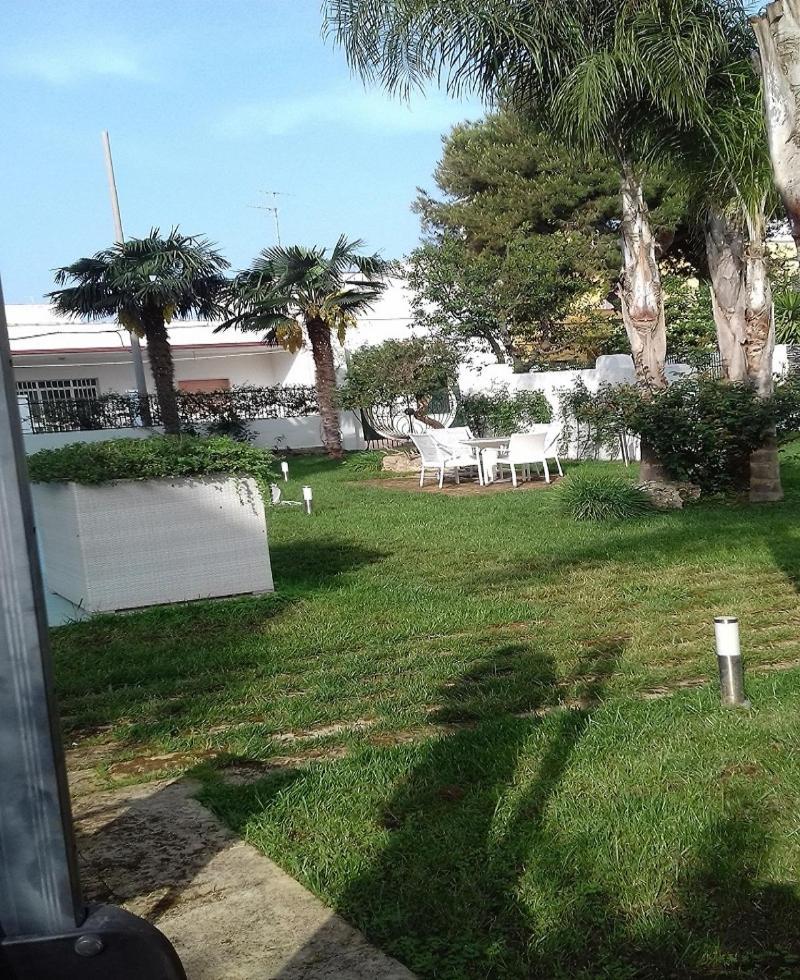 Monolocali Residence Petraroli By Salentolimit Porto Cesareo Exterior photo